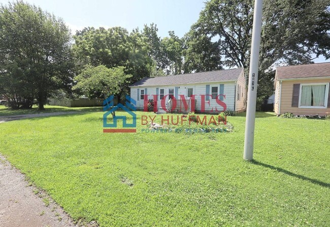 Building Photo - 2211 Frisse Ave