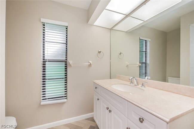 Building Photo - 9 Jefferson Ave