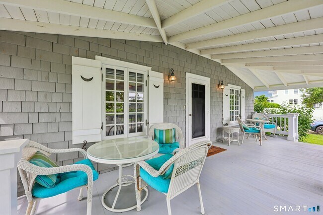 Building Photo - 153 Middle Beach Rd