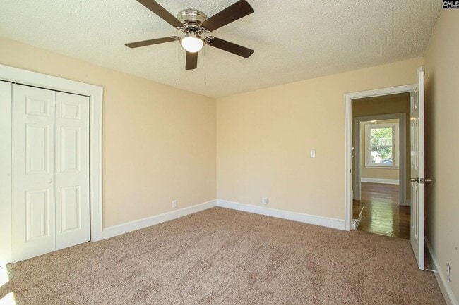 Building Photo - Charming 3-Bedroom Home in the Heart of Rosewood – Available July 2026!