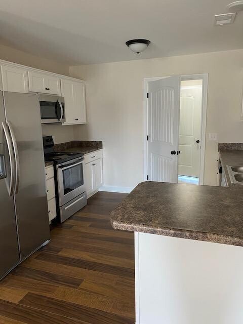 Building Photo - 540 Spinnaker Dr