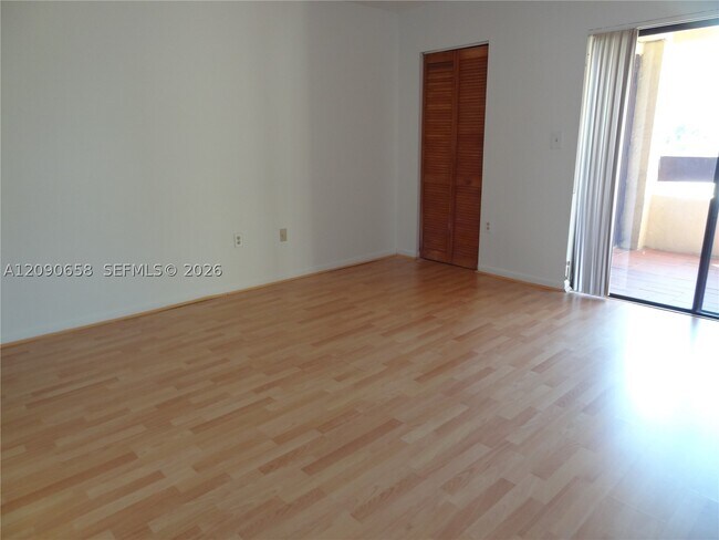 Building Photo - 8850 SW 123rd Ct