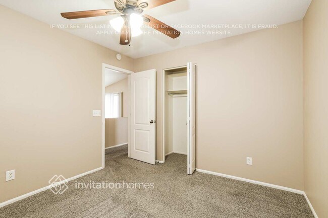 Building Photo - 423 W Corriente Ct