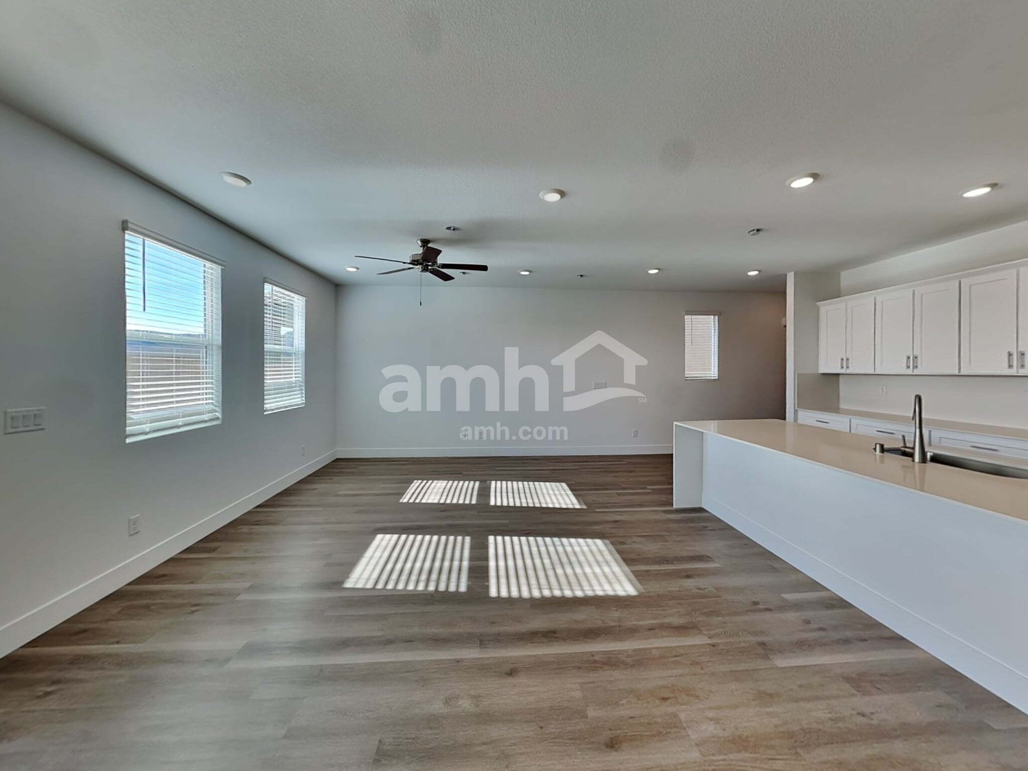 Building Photo - 7919 Banquero Ct