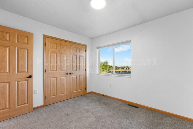 Building Photo - 2600 N Career Ave