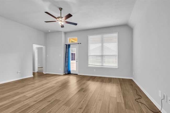 Building Photo - 3430 Redbridge court