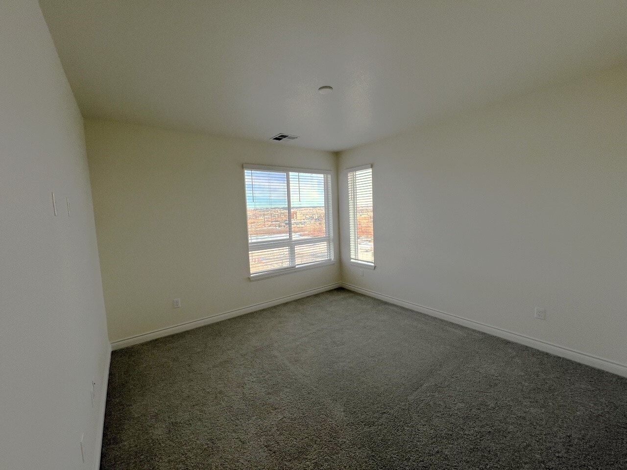 Building Photo - 9570 Accord Ln