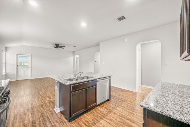 Building Photo - First time rental!