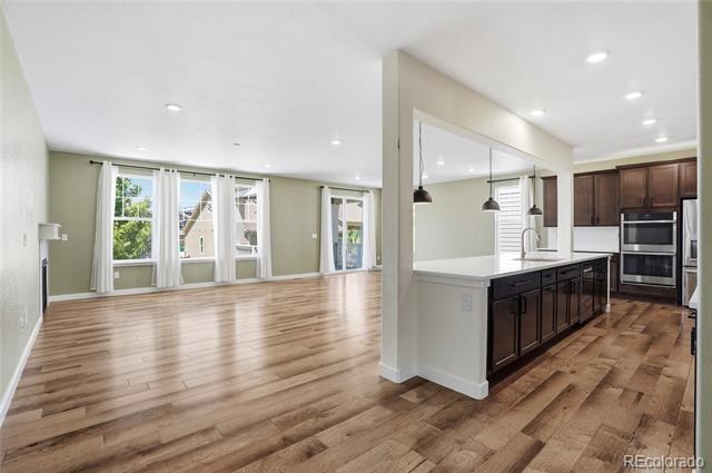 Building Photo - 901 Sandstone Cir