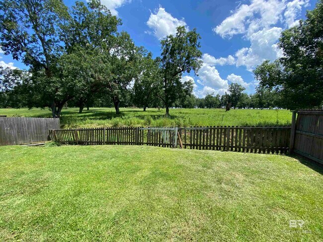 Building Photo - 10608 Dunmore Dr