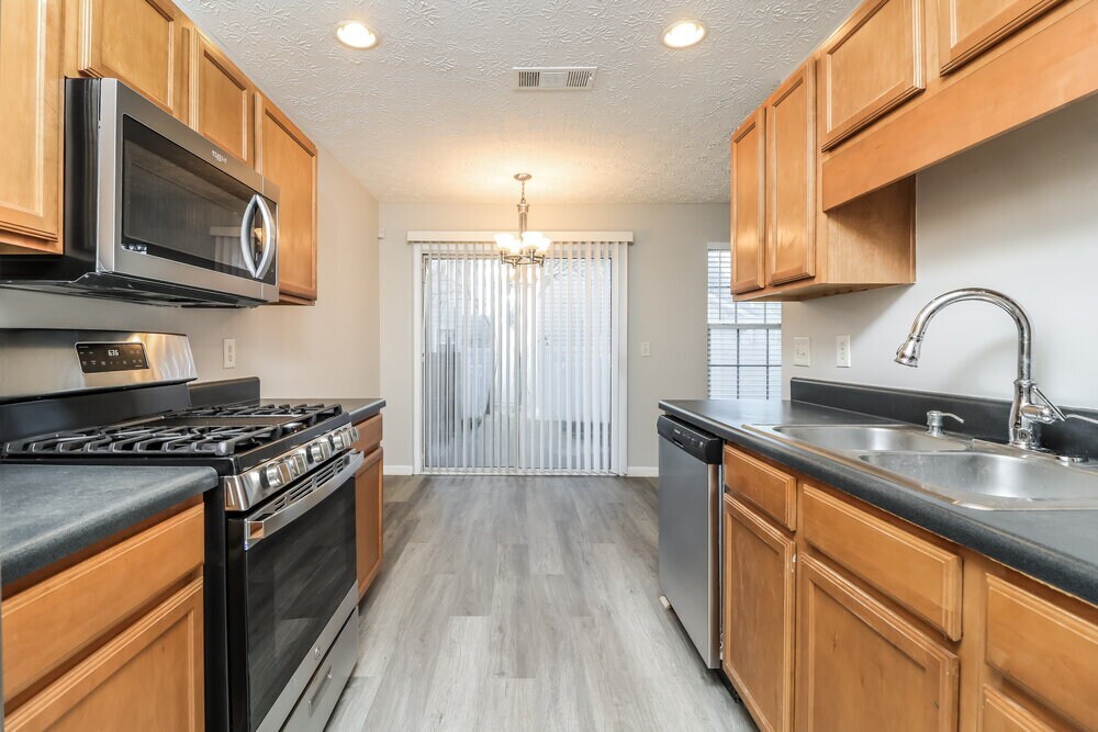 Building Photo - 112 Nacoochee Way