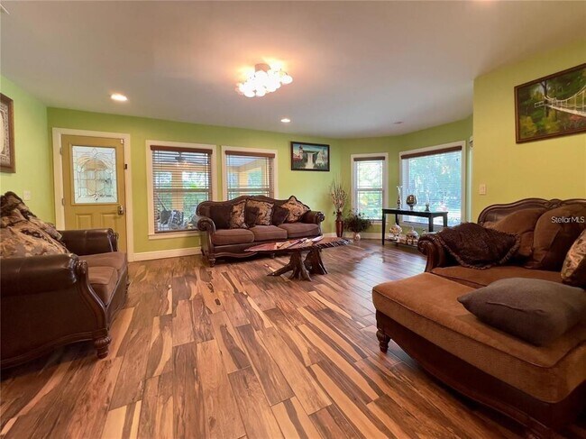 Building Photo - 3900 Reaves Rd