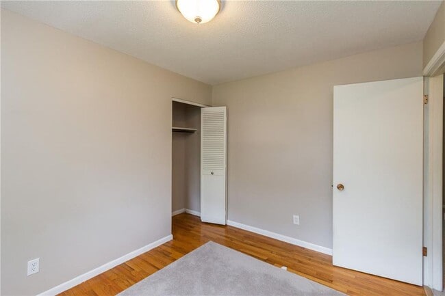 Building Photo - Beautiful Marion Home for Rent! Available April 1st!