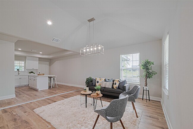 Building Photo - 3514 Fuqua St