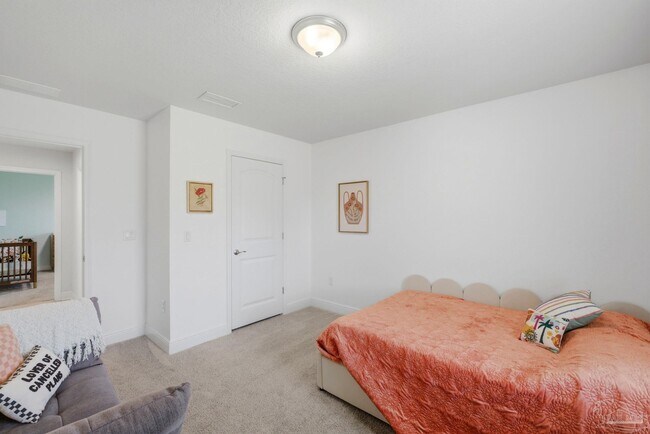 Building Photo - 5725 Montauk Wy
