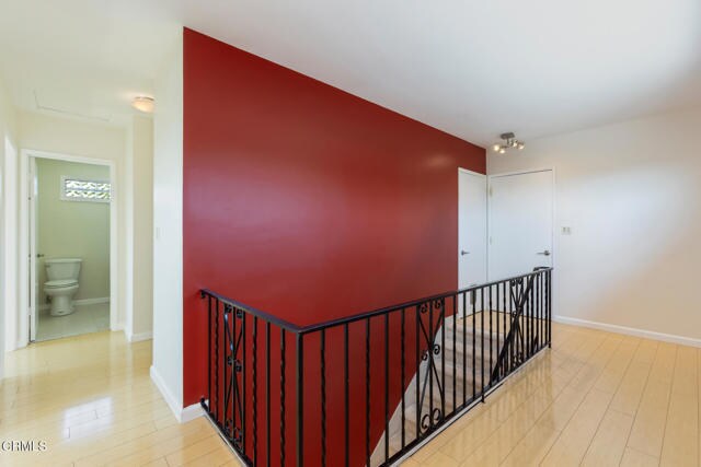 Building Photo - 1932 Hilldale Dr