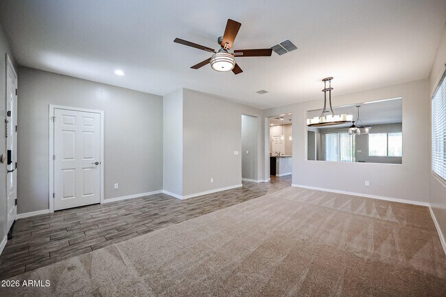 Building Photo - 20492 W Alsap Rd
