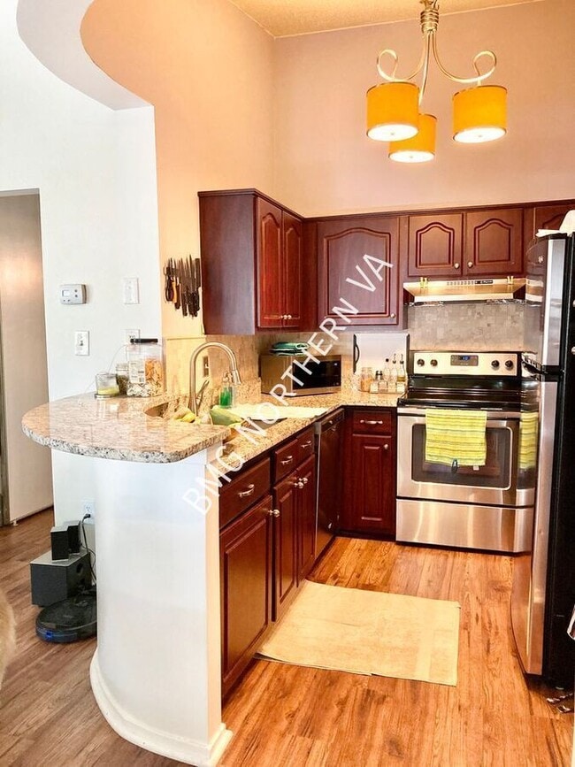 Building Photo - 11013 Villaridge Ct