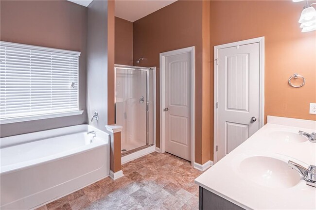 Building Photo - 120 Cornerstone Cir