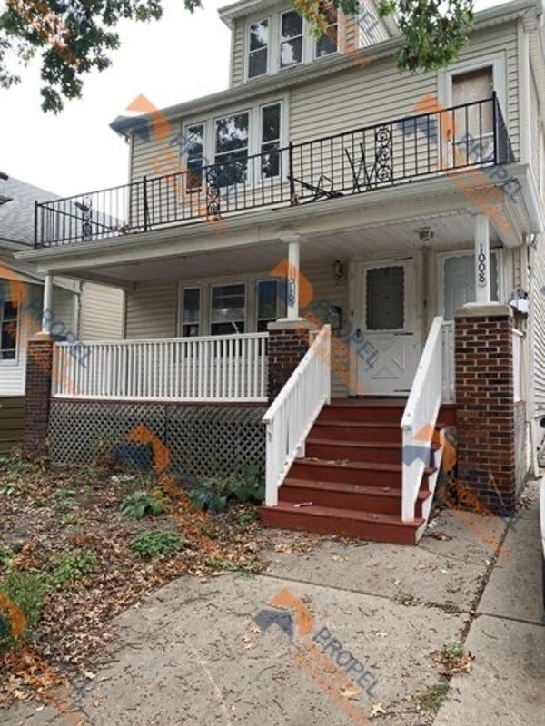 Building Photo - 1010 Wayburn St