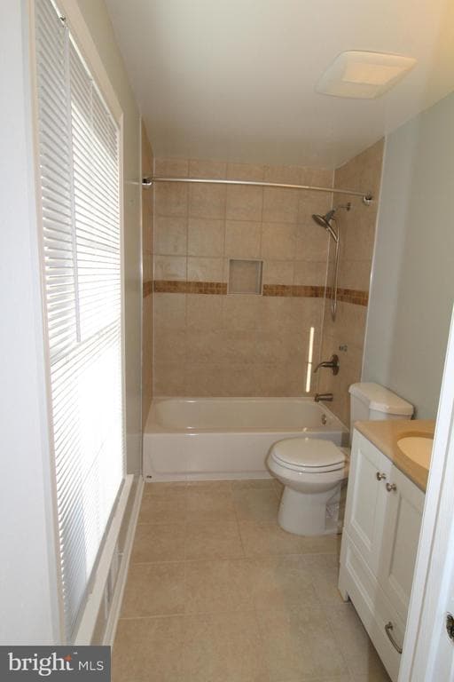 Building Photo - 10089 Bunker Woods Ct