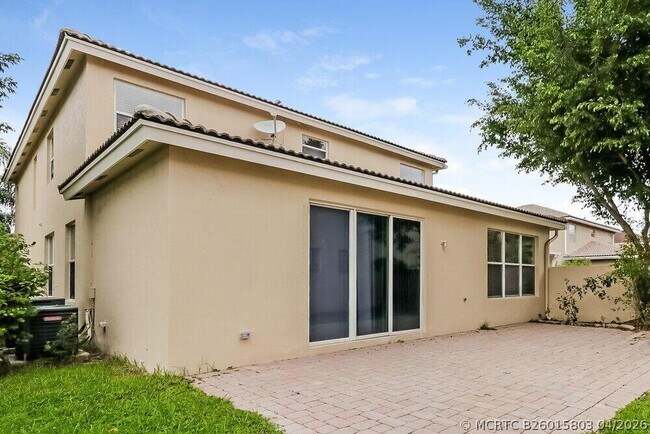 Building Photo - 4312 N Magnolia Cir