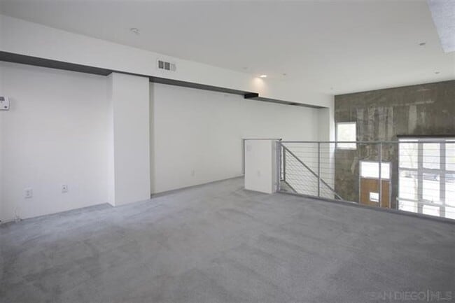 Building Photo - $1000 RENT CREDIT FOR JUNE MOVE-INS! - 5-Story UNIQUE Industrial Townhome - 3BD/4BA - w/ Open Flo...