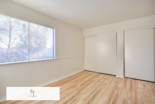 Building Photo - Lowest in the area!  Beautiful Family Home...