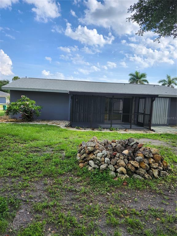 Building Photo - 18505 Satsuma Ave