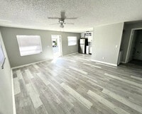 Building Photo - Canterbury Place Apartments