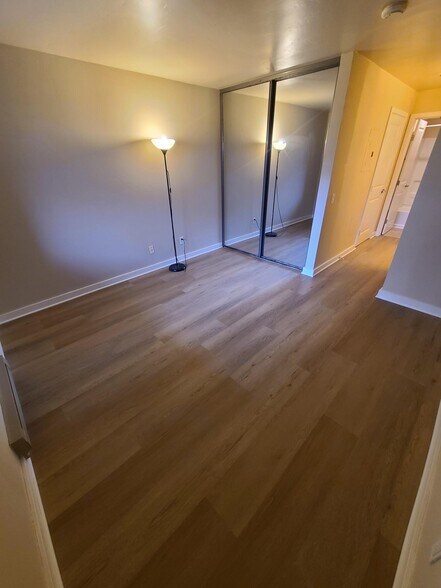 Building Photo - 6400 Christie Ave