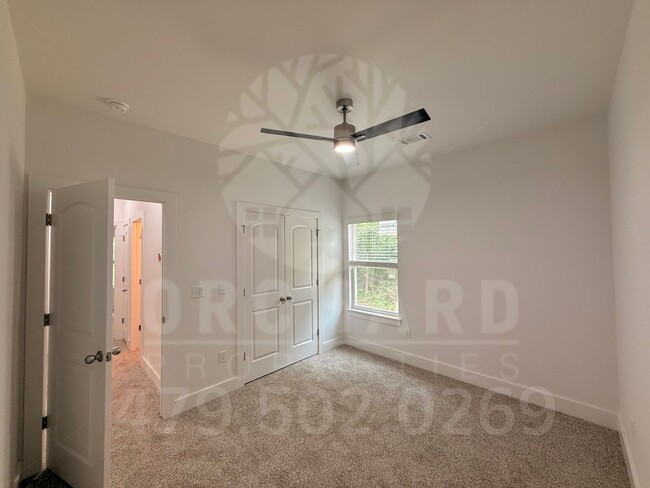 Building Photo - Bella Vista Single-Family Home- 2 Bed/ 2 Bath- Stunning Fernley Plan