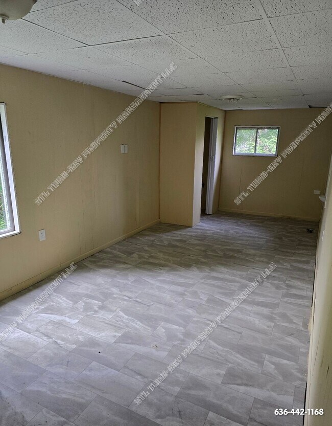 Building Photo - 3340 Werder Dr