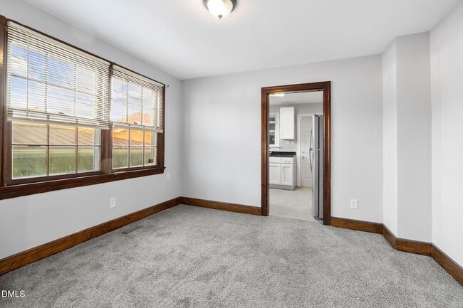 Building Photo - 109 Lincoln Ct