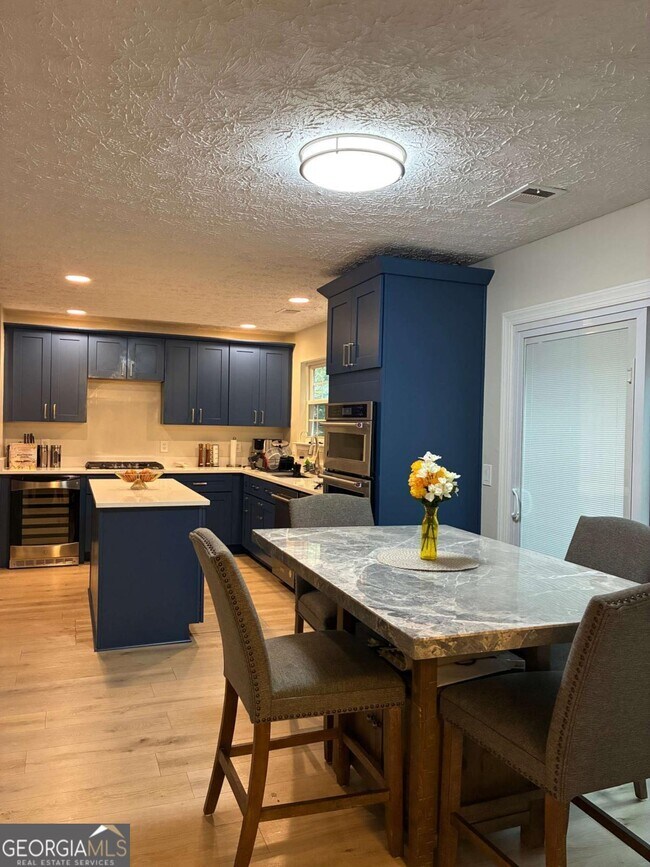 Building Photo - 117 Holly Mill Village Dr