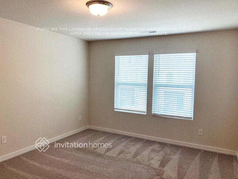 Building Photo - 3015 Ayana Dr