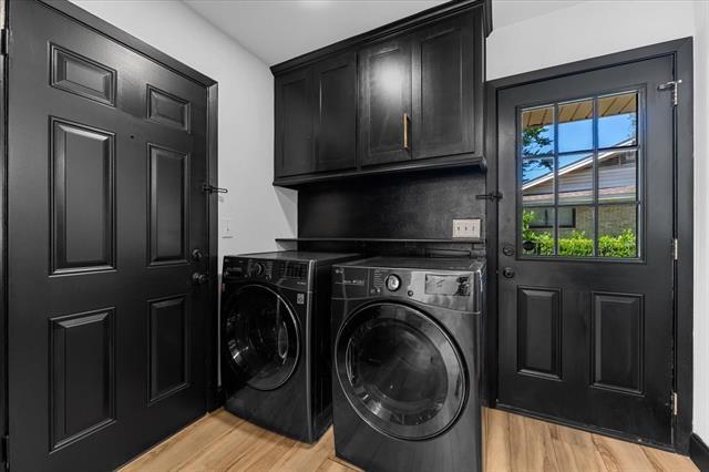 Building Photo - 11238 Webb Chapel Ct