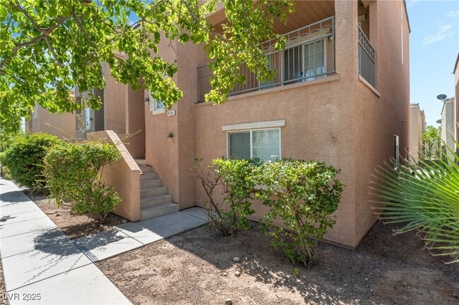 Primary Photo - 9164 Enticing Ct
