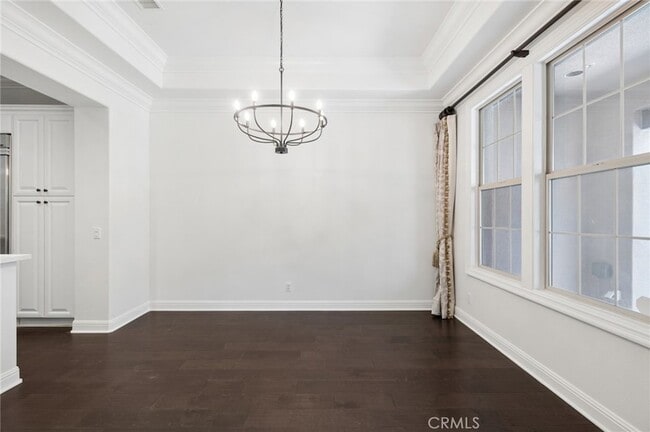 Building Photo - 67 Mandria