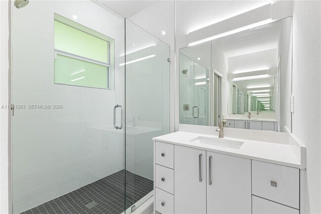 Building Photo - 21326 Old Cutler Rd