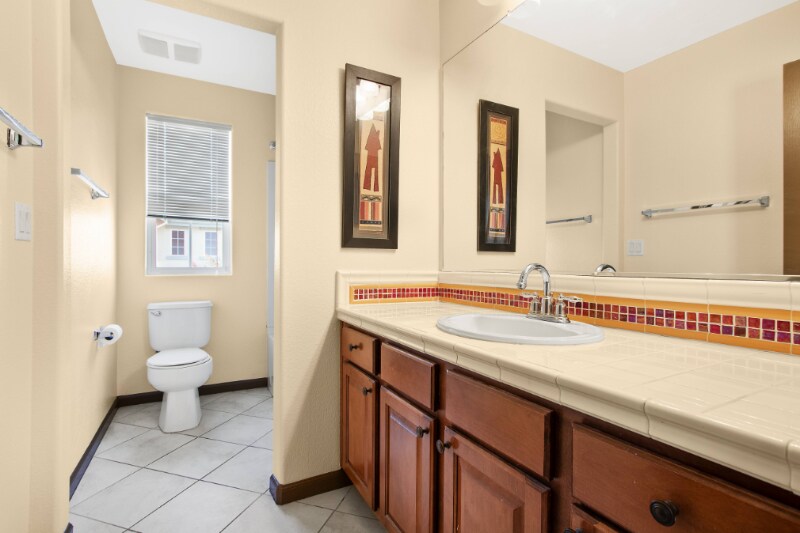 Building Photo - 151 Candela Cir