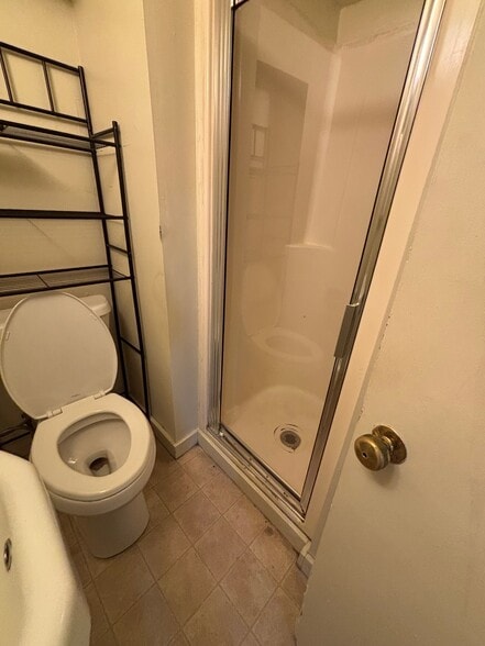 Building Photo - 190 Church St