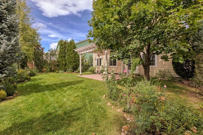 Building Photo - Absolutely Stunning 4 Bedroom Home in Mariana Butte