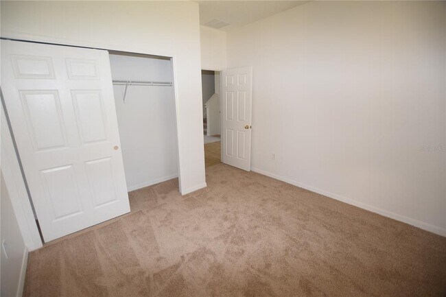 Building Photo - 622 Alfani St