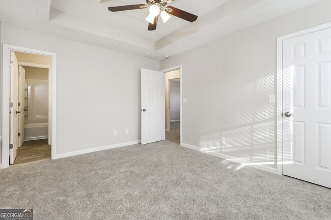 Building Photo - 38 Bay Cove Dr