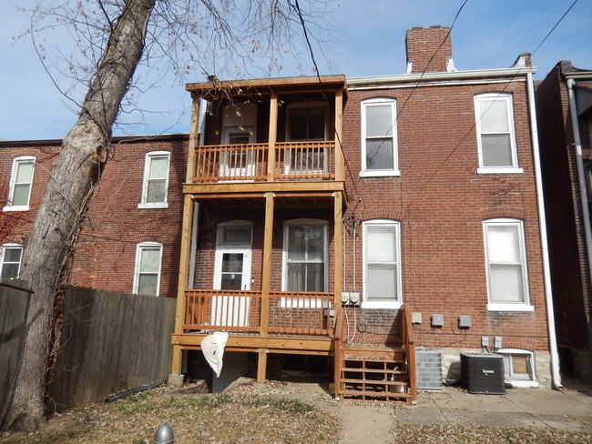 Building Photo - 3424 Hartford St