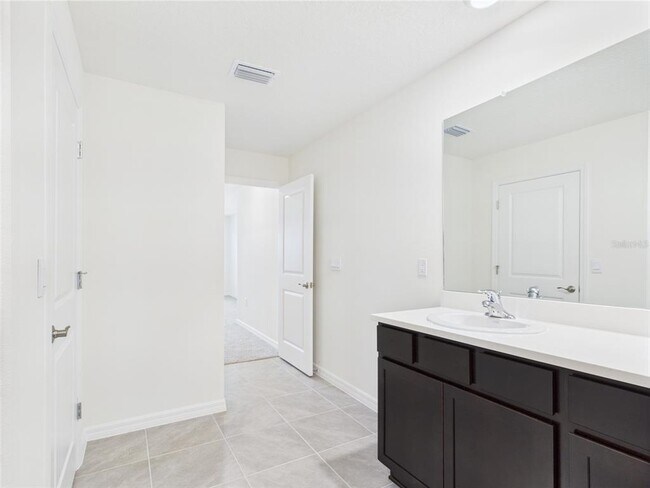 Building Photo - 4742 SW 88th St
