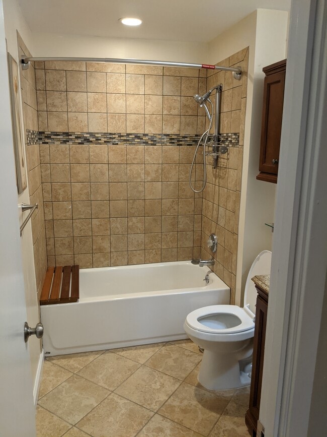 Building Photo - 858 New Mark Esplanade