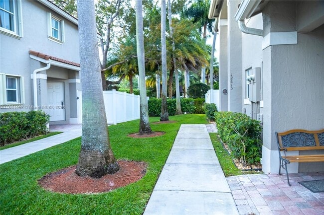 Building Photo - 12615 SW 53rd St