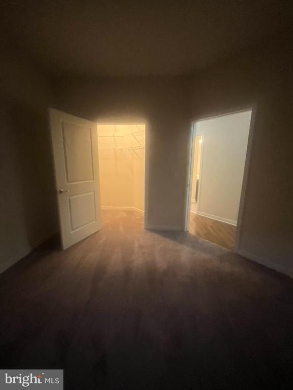 Building Photo - 401 Race St